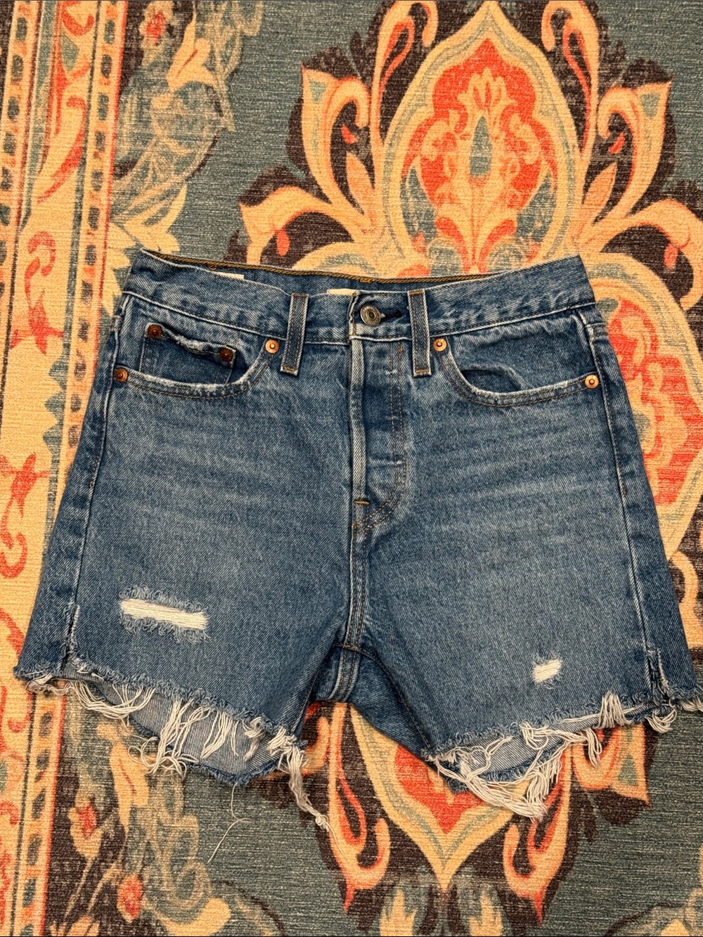 LEVI’S Premium Blue Denim Wedgie Cutoff Shorts